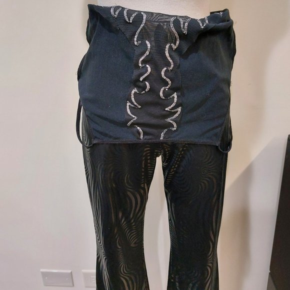 ๐ฅCHIC & SEXY๐ฅVTG Embroidered Mesh Insert Detail Jumpsuit In Black - Picture 11 of 16